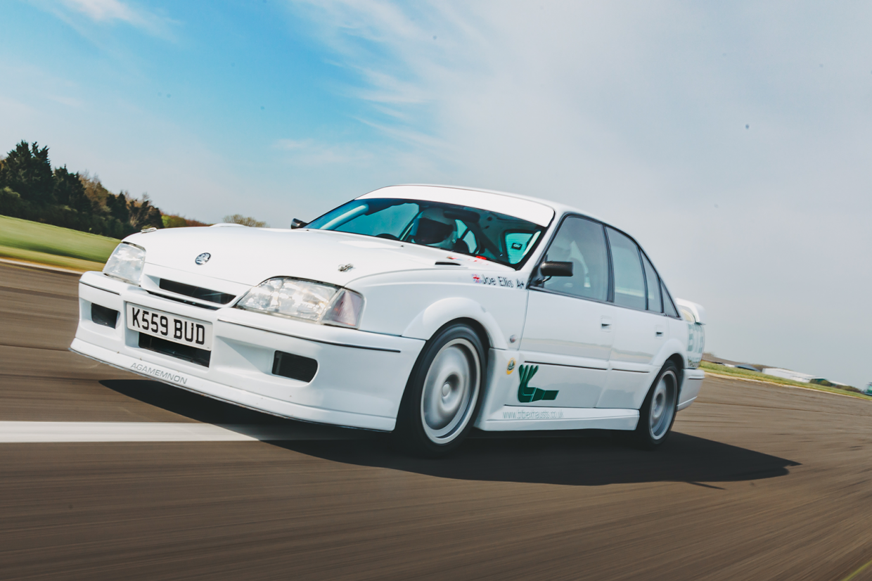 The fastest Lotus Carlton ever? Meet this wild racer Classic & Sports Car